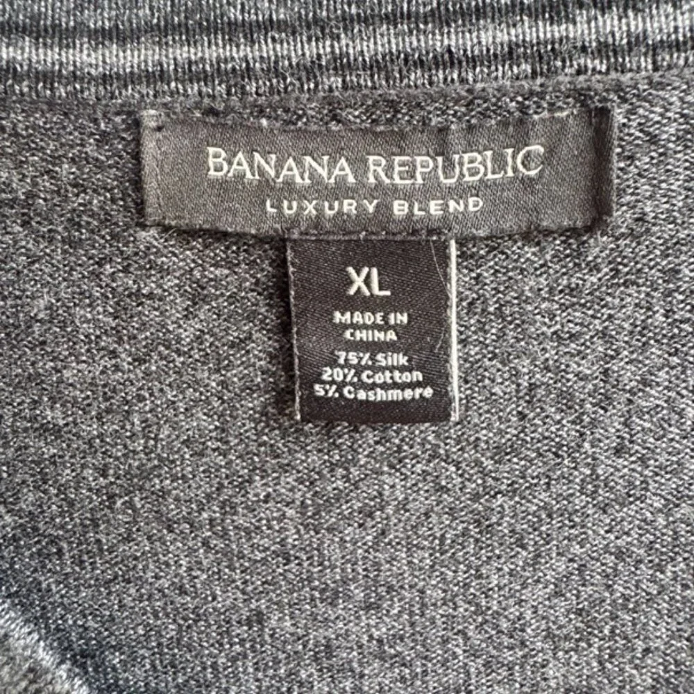 Banana Republic Luxury Silk Blend V-Neck Long Sleeve Sweater Men's Size XL